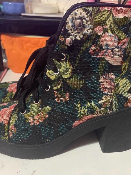 Steve Madden Shoes - Steve Madden Black Floral Lace-Up Block Heel Ankle Boots